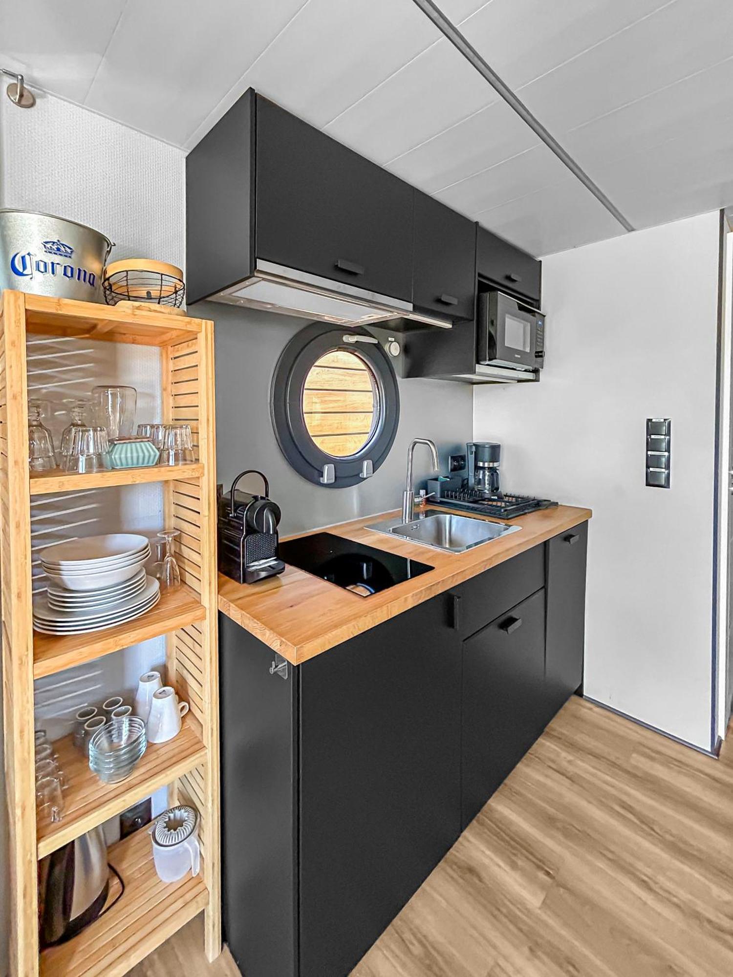Hotel Sejour Unique Sur Un Bateau "Marius" à Vauvert Extérieur photo